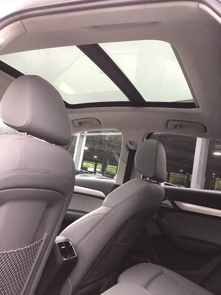2018 Glacier White Audi Q3 2.0T Premium Plus AWD SUV