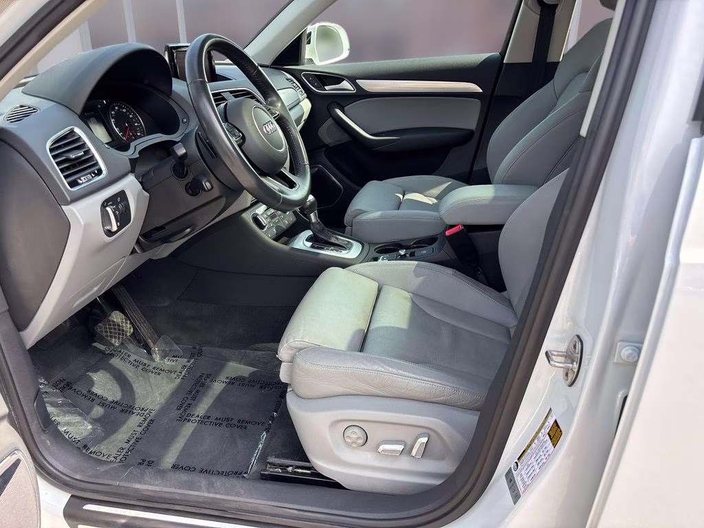 2018 Glacier White Audi Q3 2.0T Premium Plus AWD SUV