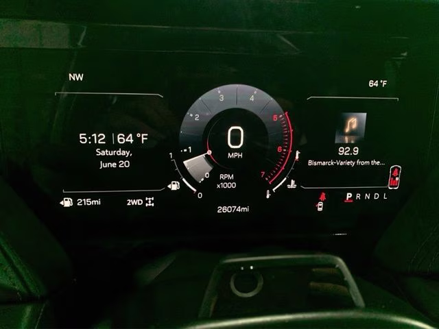 2025 White GMC Yukon AT4 4X4 SUV