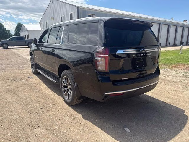 2022 Black Chevrolet Suburban LT 4X4 SUV