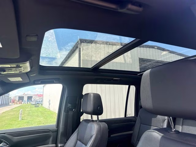 2022 Black Chevrolet Suburban LT 4X4 SUV