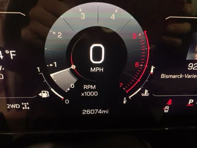 2025 White GMC Yukon AT4 4X4 SUV