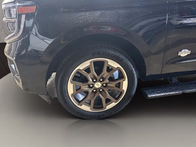 2026 Agate Black Metallic Ford Expedition Max King Ranch 4X4 SUV