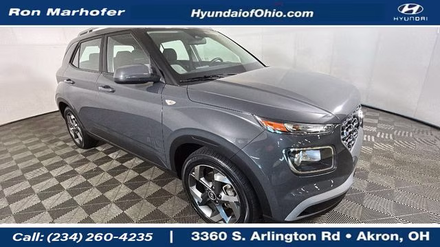 2025 Ecotronic Gray Hyundai Venue SEL FWD SUV