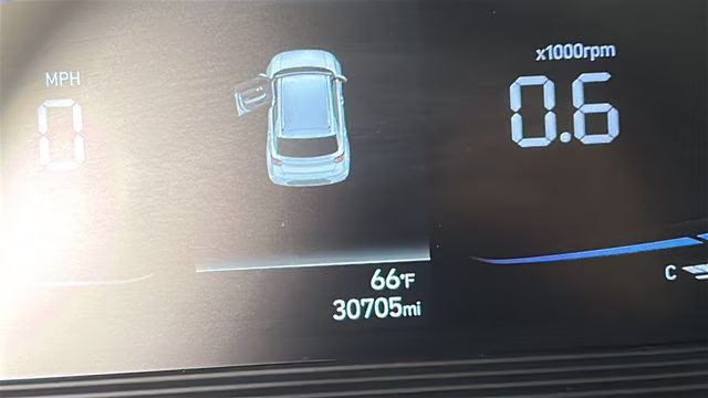 2025 Ecotronic Gray Hyundai Venue SEL FWD SUV