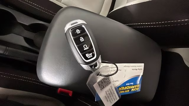 2025 Ecotronic Gray Hyundai Venue SEL FWD SUV