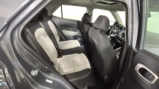 2025 Ecotronic Gray Hyundai Venue SEL FWD SUV