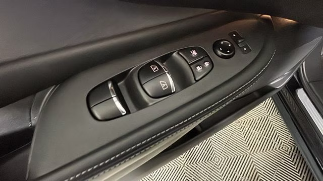 2022 Magnetic Black Pearl Nissan Murano SL AWD SUV