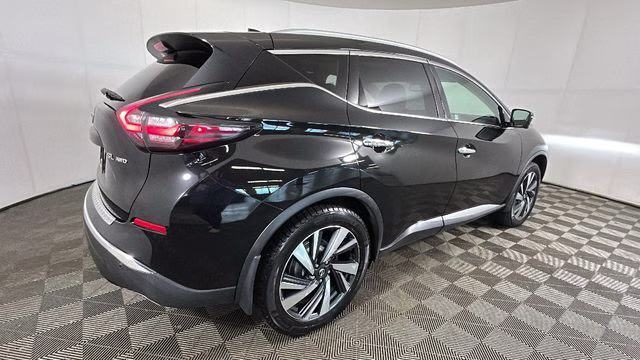 2022 Magnetic Black Pearl Nissan Murano SL AWD SUV