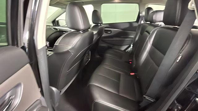 2022 Magnetic Black Pearl Nissan Murano SL AWD SUV