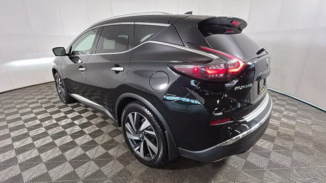2022 Magnetic Black Pearl Nissan Murano SL AWD SUV
