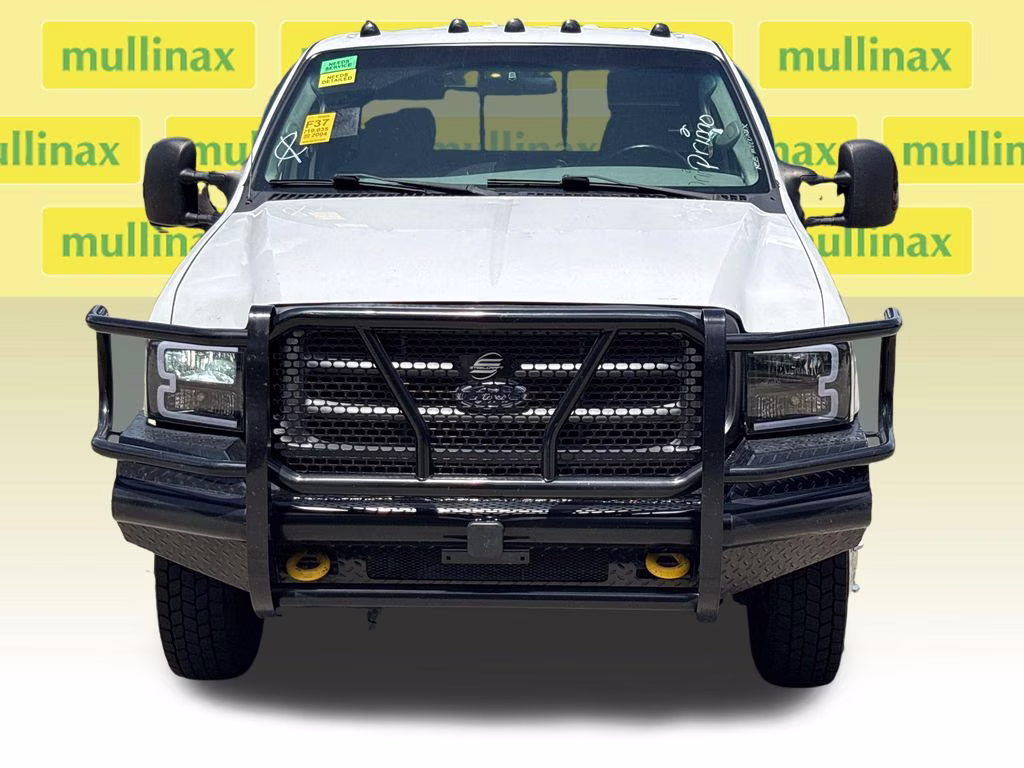 2004 Oxford White Clearcoat Ford Super Duty F-550 DRW XL 4X4 Chassis