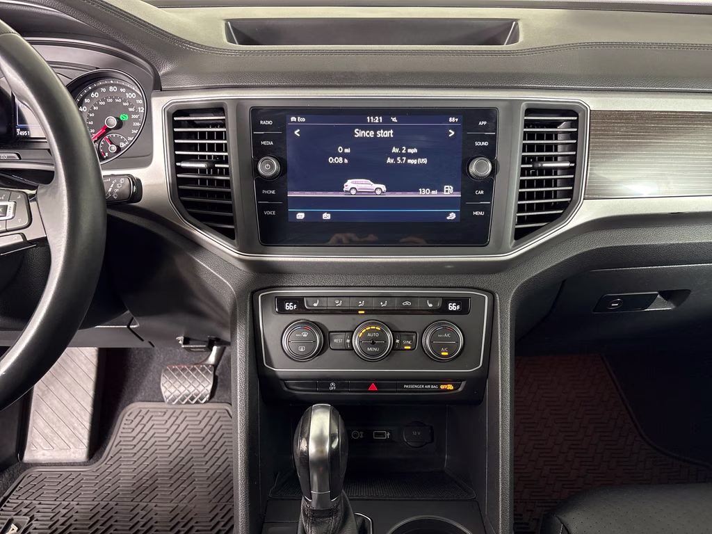 2019 Platinum Gray Metallic Volkswagen Atlas 3.6L V6 SE AWD SUV