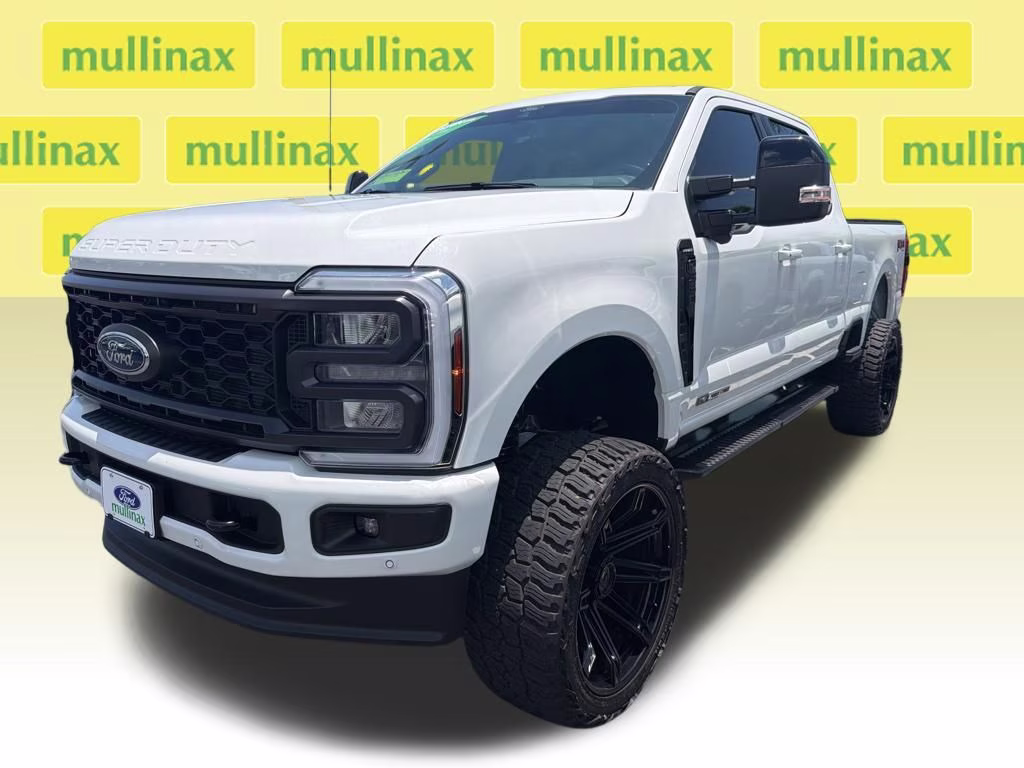 2024 Star White Metallic Tri-Coat Ford Super Duty F-350 SRW Lariat 4X4 Truck