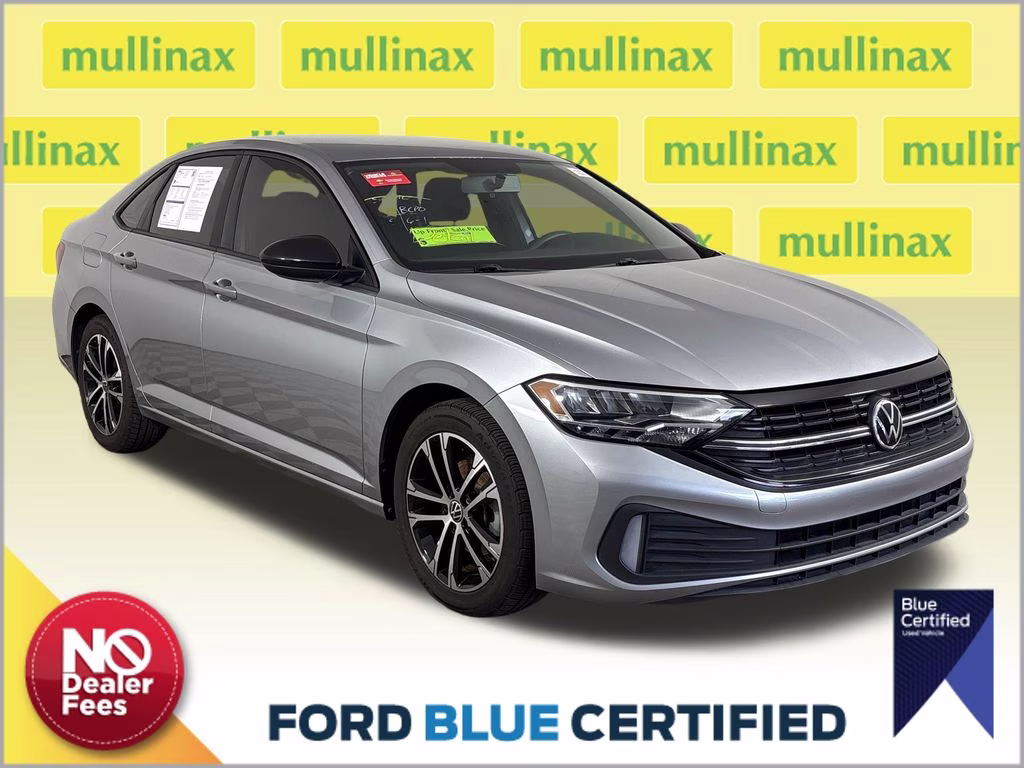 2022 Pyrite Silver Metallic Volkswagen Jetta 1.5T Sport FWD Sedan