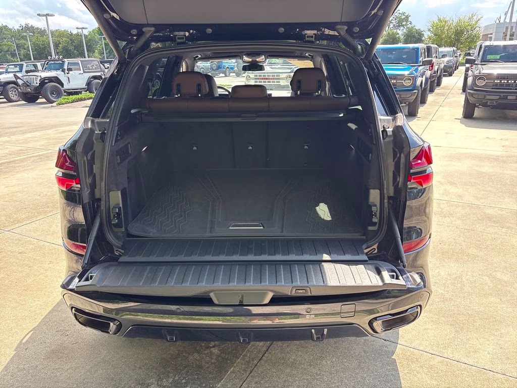 2024 Carbon Black Metallic BMW X5 xDrive40i AWD SUV