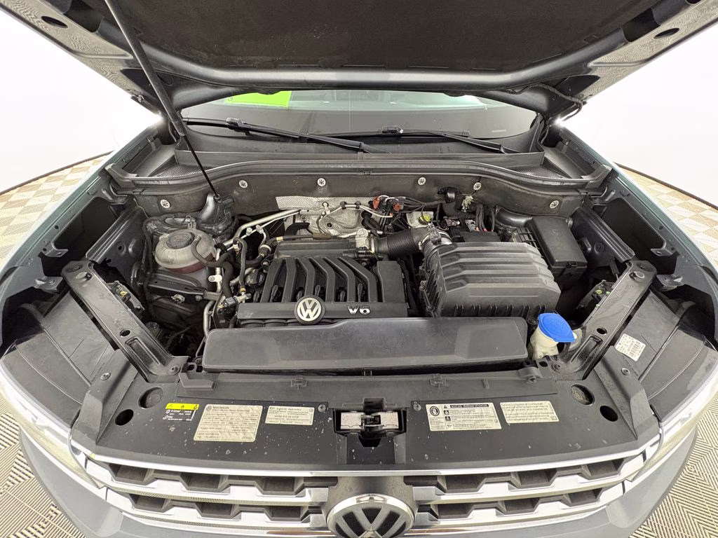 2019 Platinum Gray Metallic Volkswagen Atlas 3.6L V6 SE AWD SUV