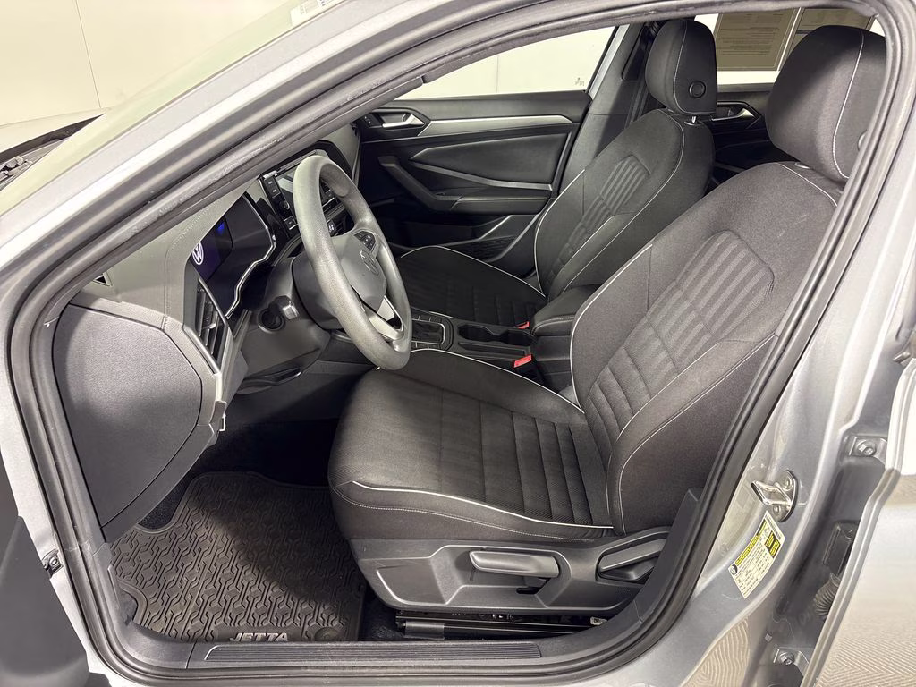 2022 Pyrite Silver Metallic Volkswagen Jetta 1.5T Sport FWD Sedan