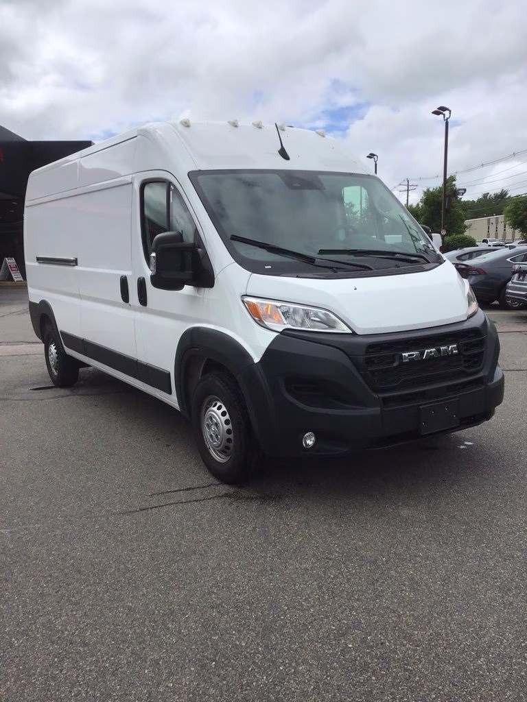 2026 Bright White Clearcoat Ram ProMaster 2500 High Roof FWD Van
