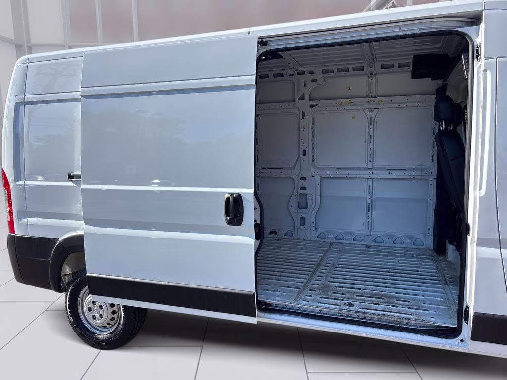 2026 Bright White Clearcoat Ram ProMaster 2500 High Roof FWD Van