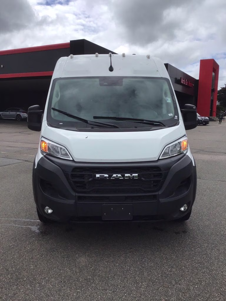 2026 Bright White Clearcoat Ram ProMaster 2500 High Roof FWD Van