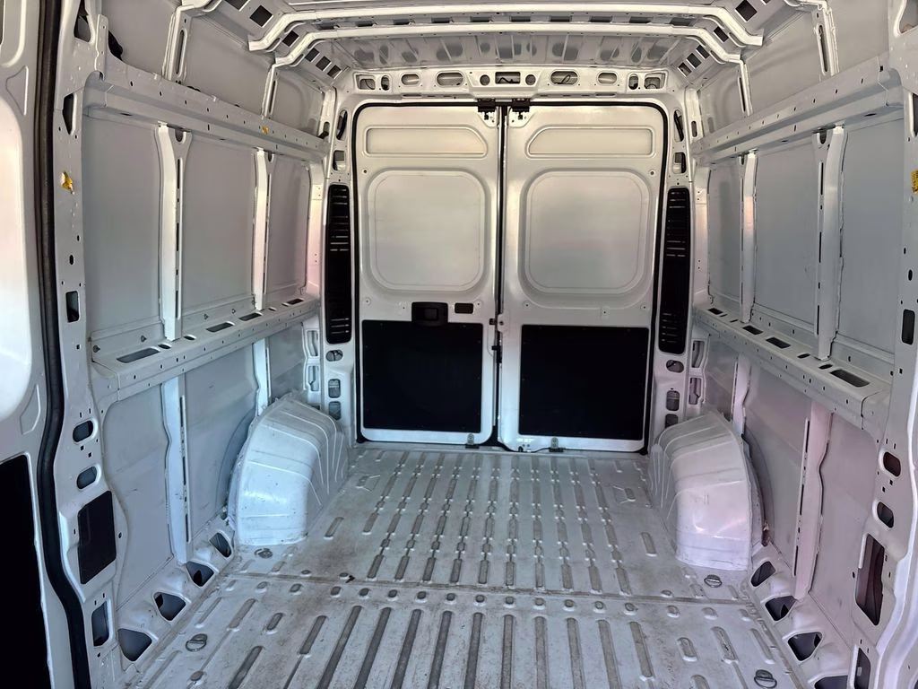 2026 Bright White Clearcoat Ram ProMaster 2500 High Roof FWD Van