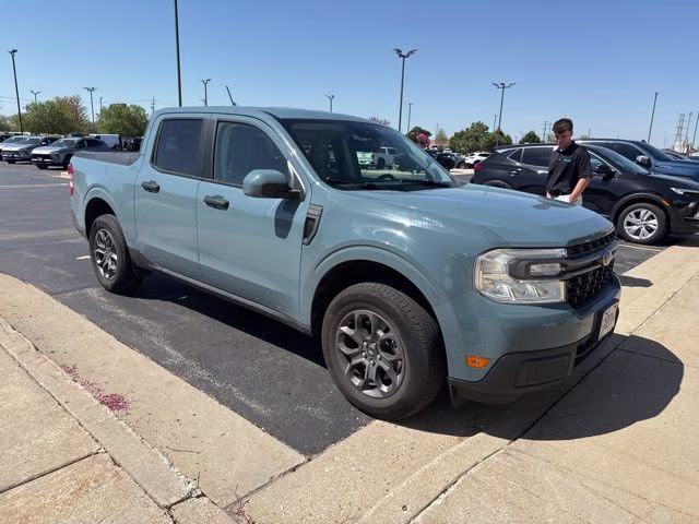 2023 Ford Maverick FWD Truck
