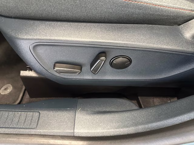 2023 Area 51 Ford Maverick XLT FWD Truck
