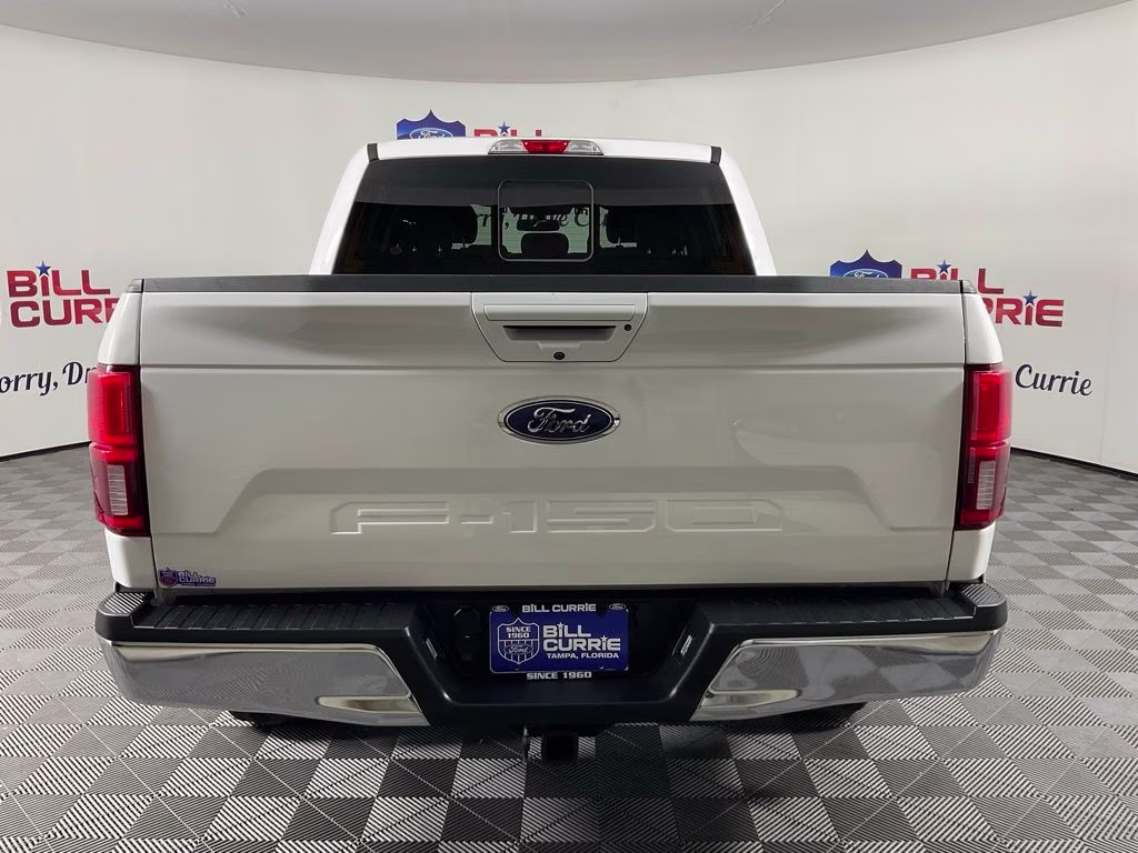 2020 Oxford White Ford F-150 Lariat 4X4 Truck
