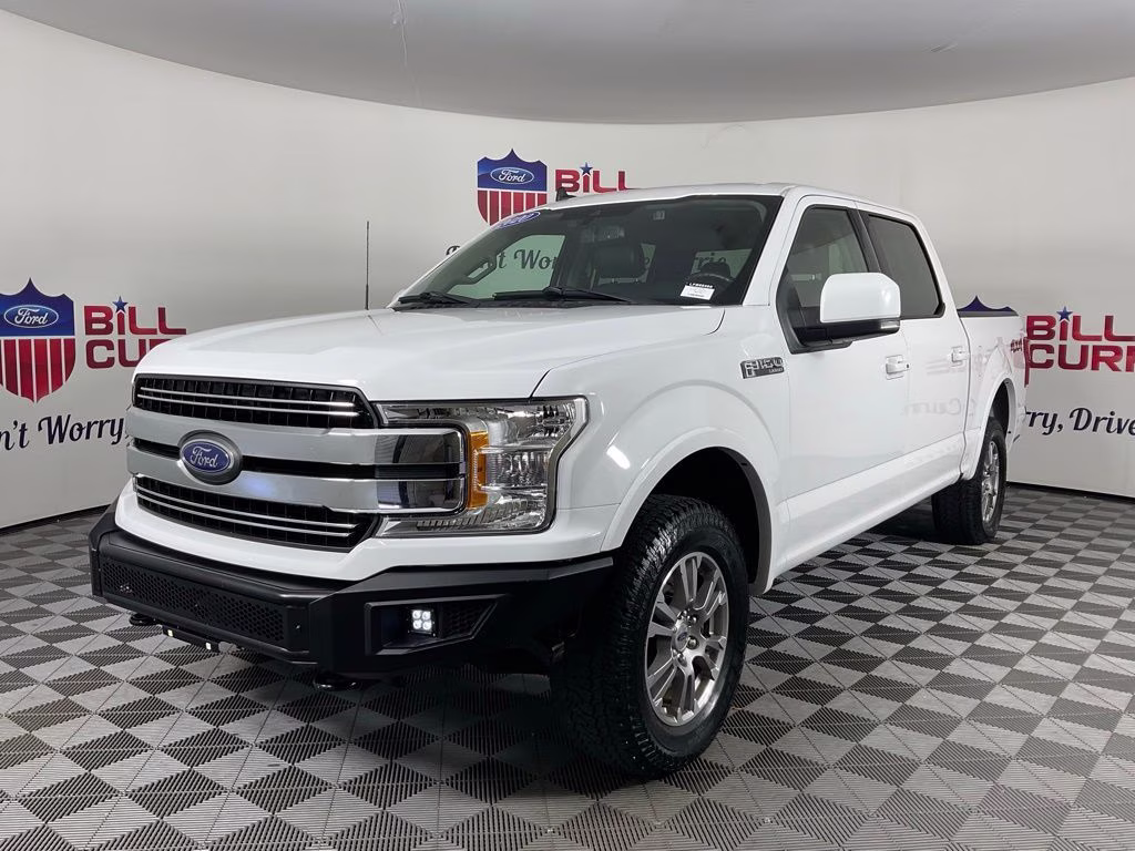 2020 Oxford White Ford F-150 Lariat 4X4 Truck