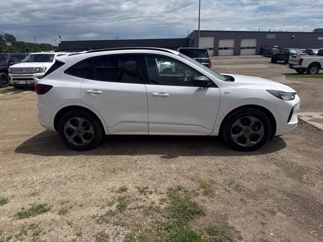 2023 White Ford Escape ST-Line AWD SUV