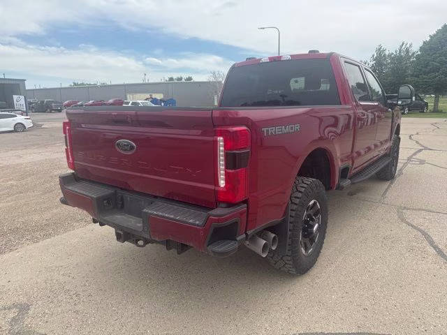 2025 Red Ford Super Duty F-250 SRW 4X4 Truck