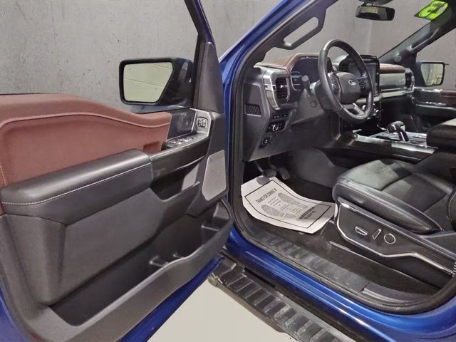 2023 Atlas Blue Metallic Ford F-150 Lariat 4X4 Truck