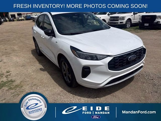 2023 White Ford Escape ST-Line AWD SUV
