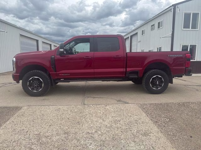 2025 Red Ford Super Duty F-250 SRW 4X4 Truck