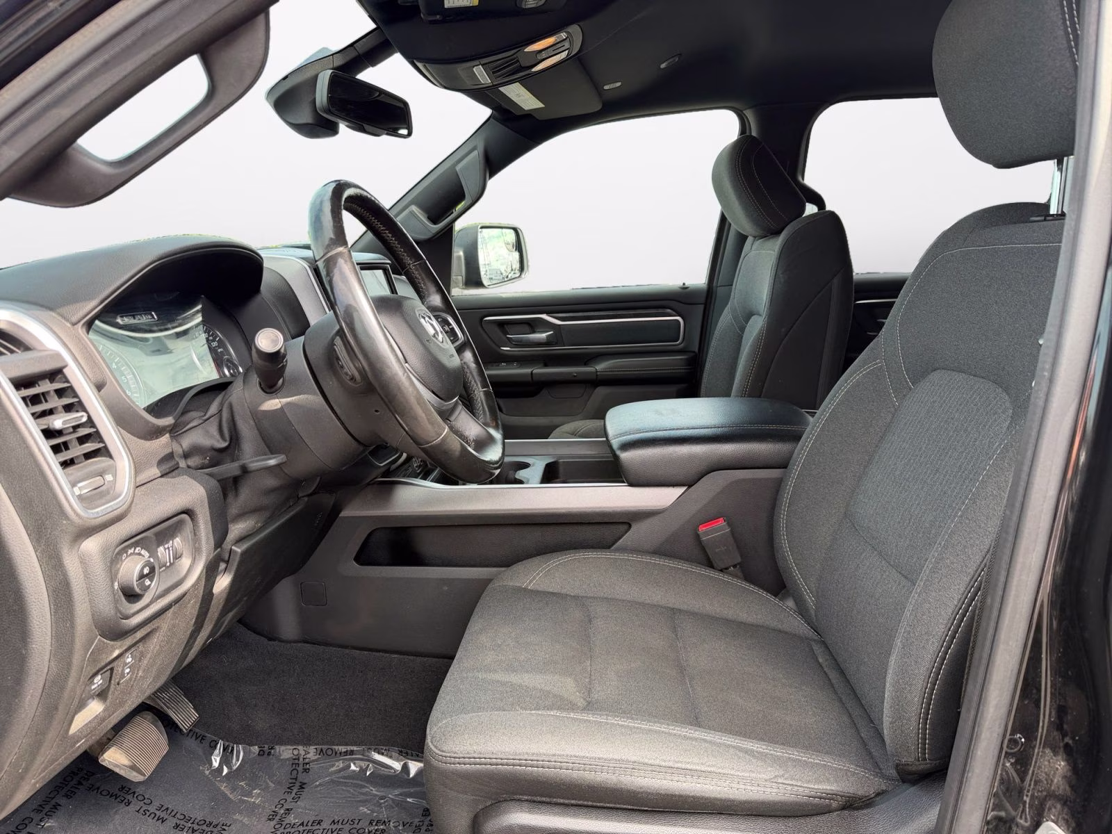 2019 Diamond Black Crystal Pearlcoat Ram 1500 Big Horn/Lone Star 4X4 Truck
