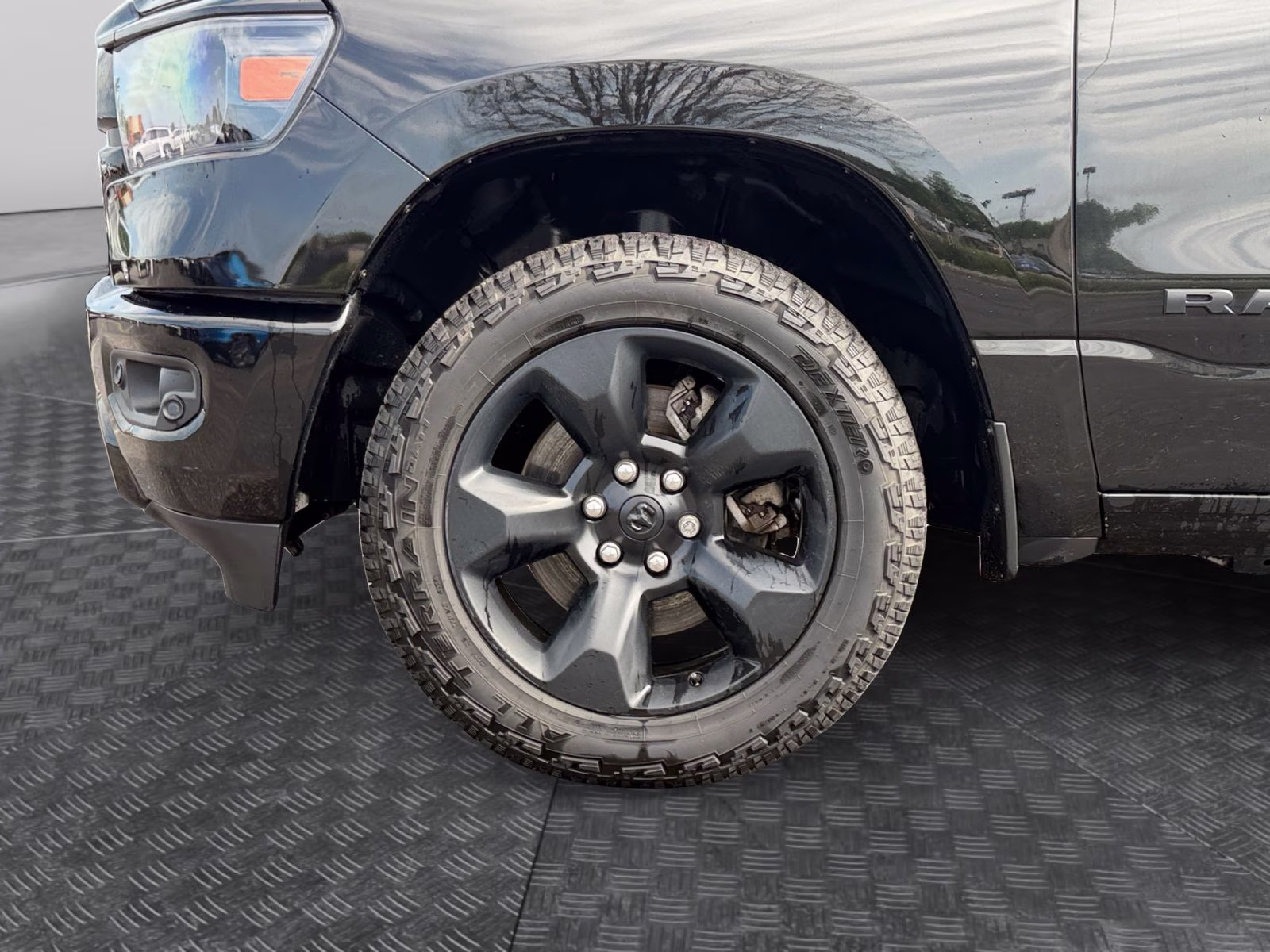 2019 Diamond Black Crystal Pearlcoat Ram 1500 Big Horn/Lone Star 4X4 Truck