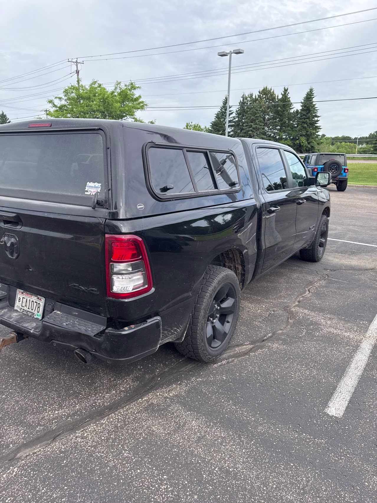 2019 Diamond Black Crystal Pearlcoat Ram 1500 Big Horn/Lone Star 4X4 Truck