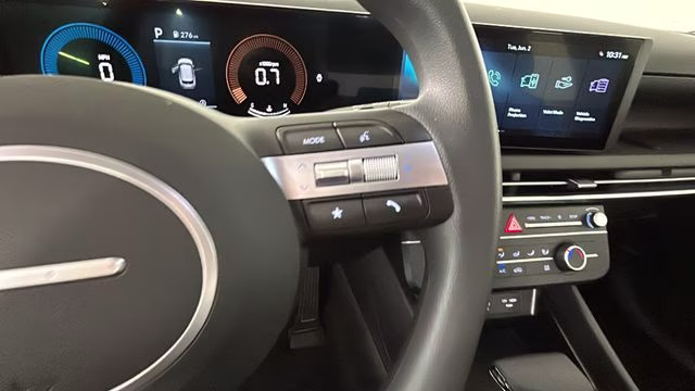 2026 White Pearl Hyundai Tucson SE AWD SUV