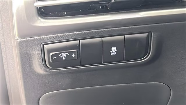 2026 White Pearl Hyundai Tucson SE AWD SUV