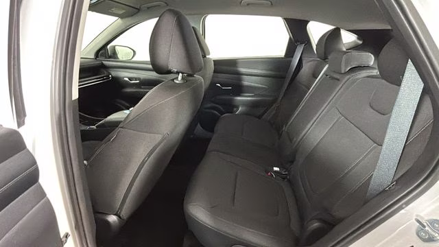 2026 White Pearl Hyundai Tucson SE AWD SUV