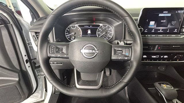 2026 Everest White Pearl Tricoat Nissan Rogue SV AWD SUV