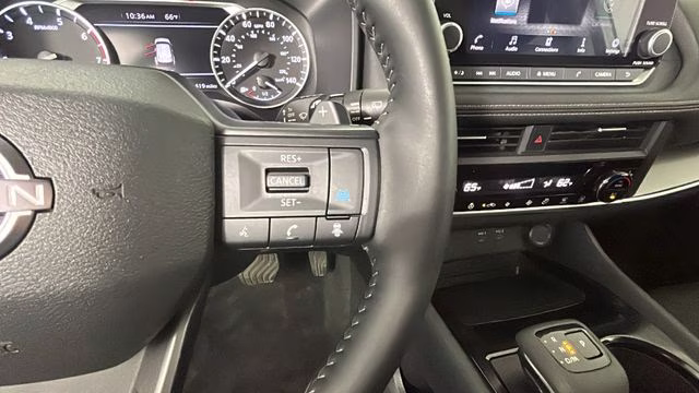 2026 Everest White Pearl Tricoat Nissan Rogue SV AWD SUV