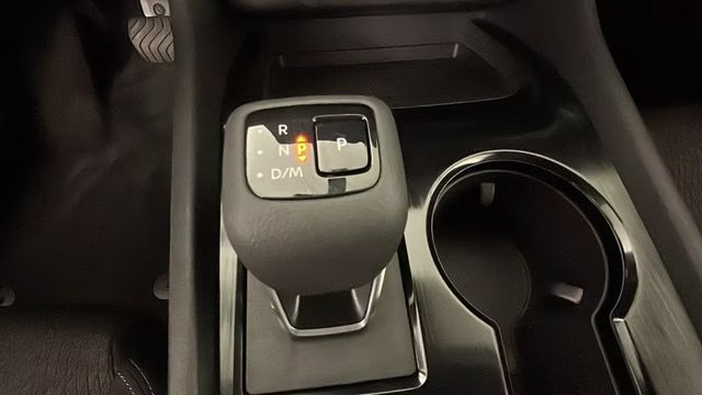 2026 Everest White Pearl Tricoat Nissan Rogue SV AWD SUV