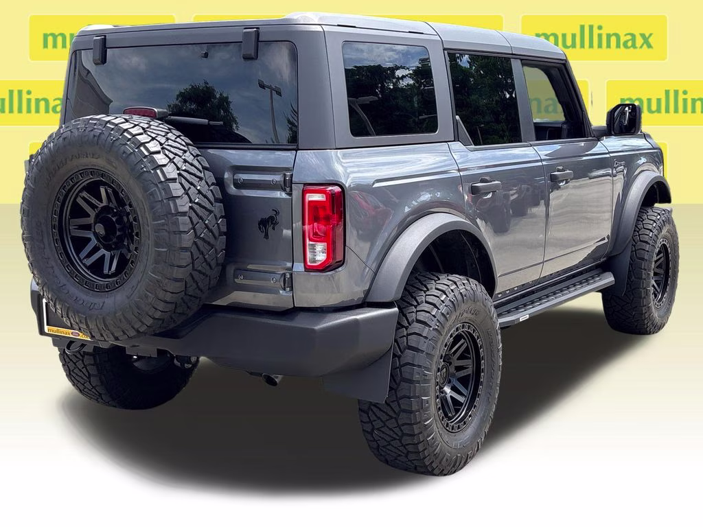 2024 Gray Metallic Ford Bronco Big Bend 4X4 SUV