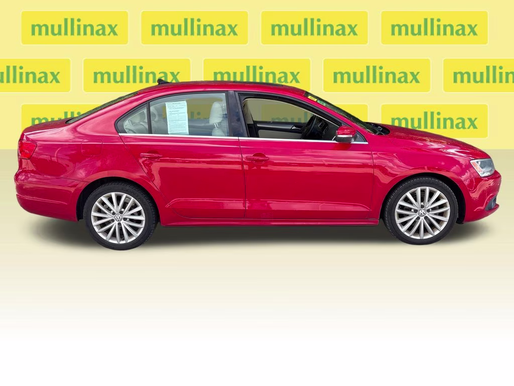 2013 Tornado Red Volkswagen Jetta TDI FWD Sedan