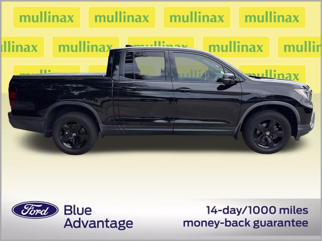 2022 Crystal Black Pearl Honda Ridgeline Black Edition AWD Truck
