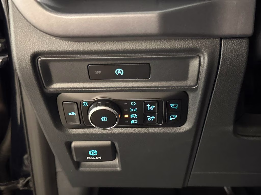 2025 Blue Metallic Ford F-150 XLT 4X4 Truck