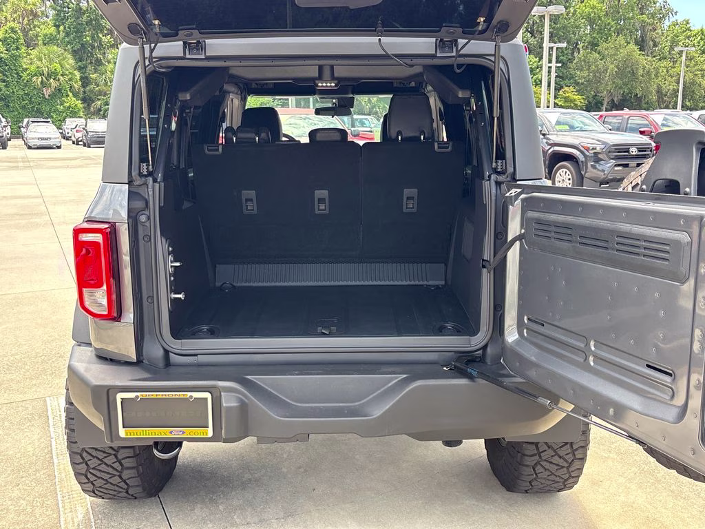 2024 Gray Metallic Ford Bronco Big Bend 4X4 SUV