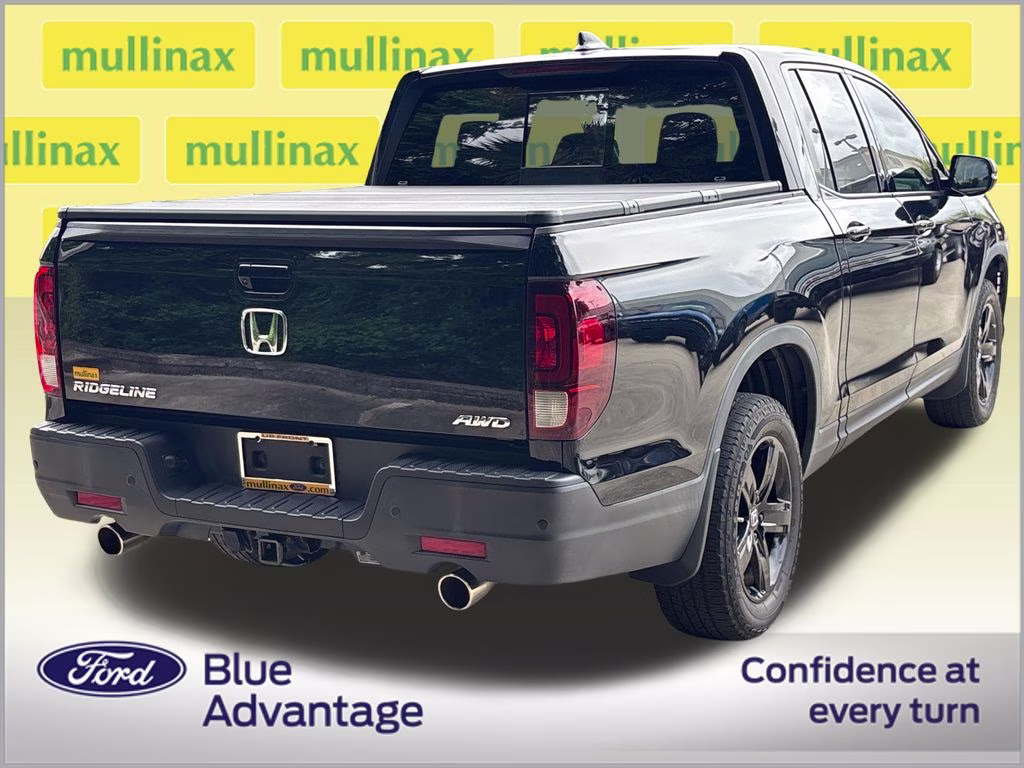 2022 Crystal Black Pearl Honda Ridgeline Black Edition AWD Truck